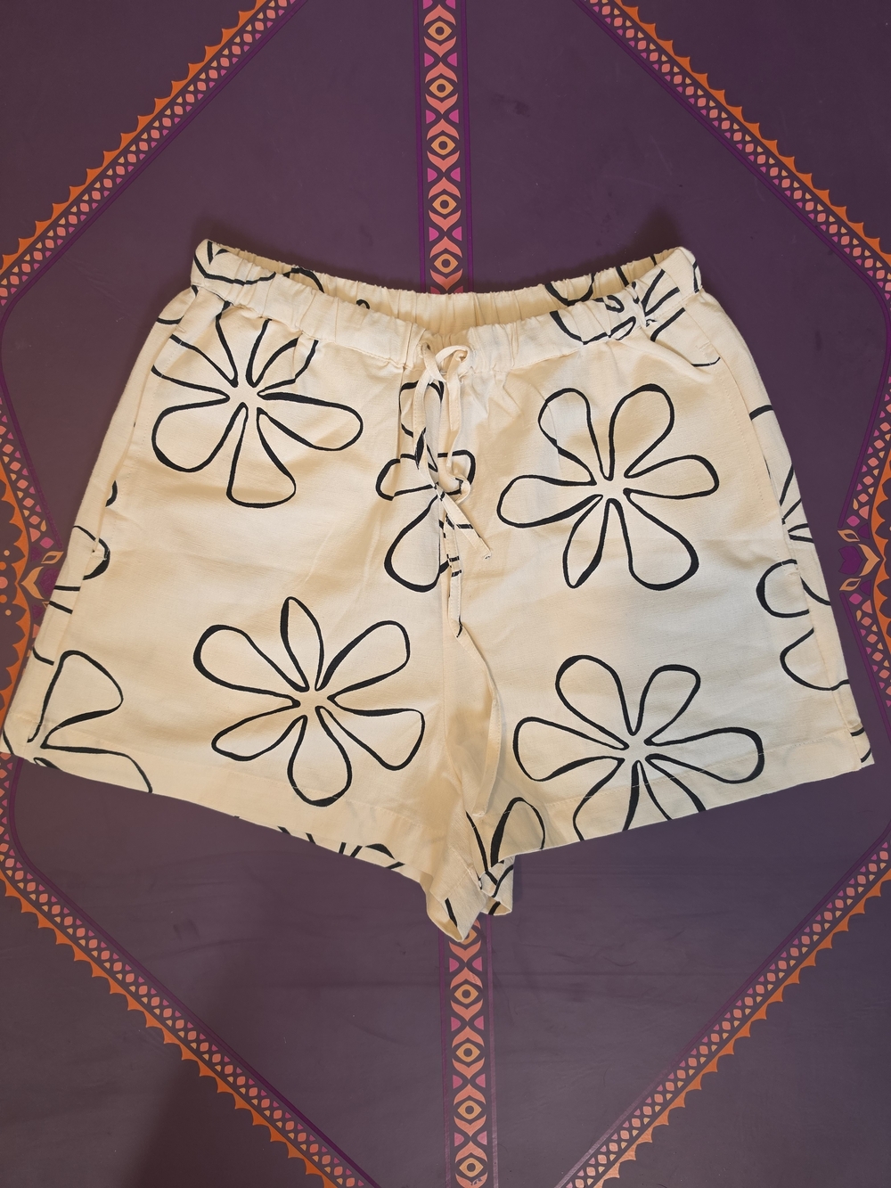 Billabong Cream High-Waist Shorts with Black Flower Print